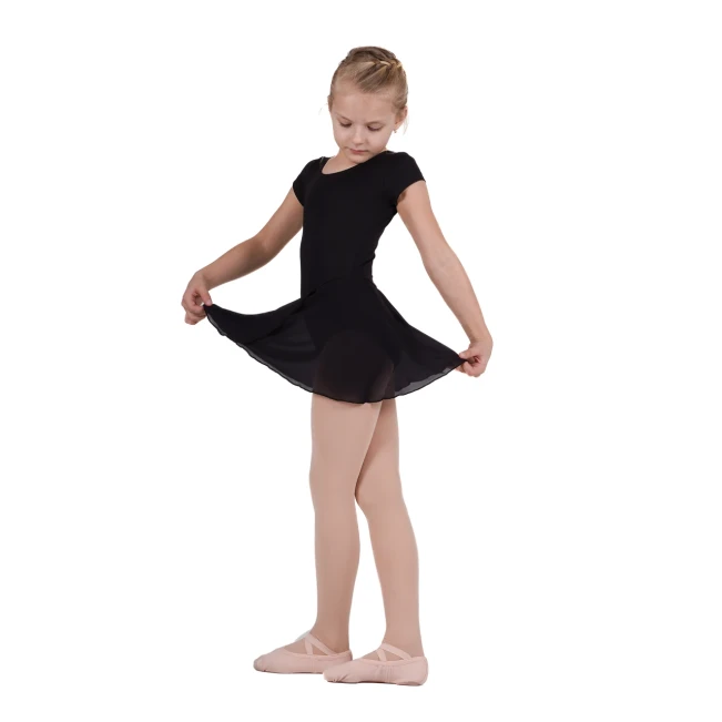 Bloch rövid ujjú dressz szoknyával Bloch rövid ujjú dressz szoknyával