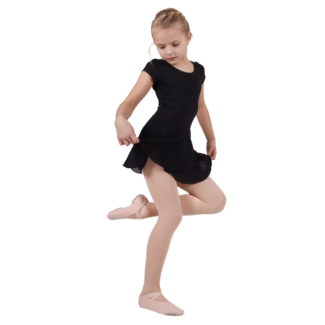 Bloch rövid ujjú dressz szoknyával Bloch rövid ujjú dressz szoknyával