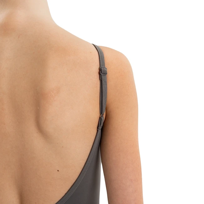 Capezio Essential Camisole leotard, női vékony pántos dressz Capezio Essential Camisole leotard, női vékony pántos dressz