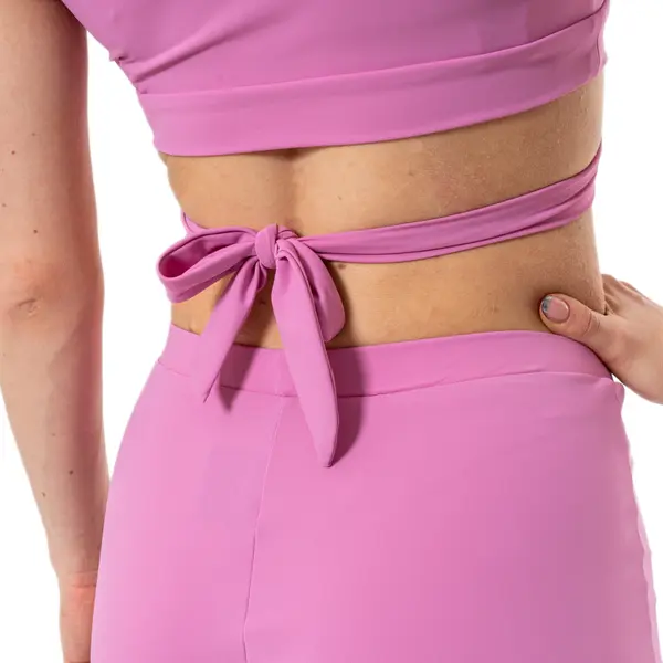 Benita, rövid ujjú, megkötős női top Benita, rövid ujjú, megkötős női top