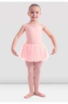 Mirella Daidy, csipkés dressz lányoknak