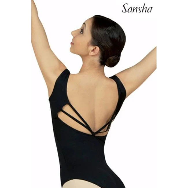 Sansha Perry, dres s odhaleným chrbátom Sansha Perry, dres s odhaleným chrbátom